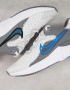 Nike Running - Renew Run 2 - Sneakers i hvid og grå