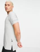 Nike - Yoga - Dri-FIT - T-shirt i gråmeleret