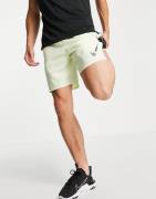 Nike Running - Wild Run - Grønne 7 tommer shorts