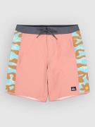Quiksilver Surfsilk Arch 18 Boardshorts