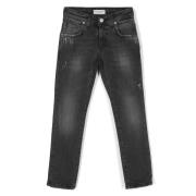 Sorte bomuld jeans med kontrastsyninger og logo patch