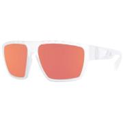 Hvide sports solbriller med spejlede linser