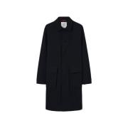 Klassisk uldfrakke sort knaplukning