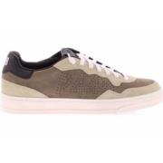 Beige Sneakers med Sort Spoiler