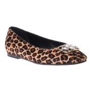 Ballerina pump in leopard-print pony skin