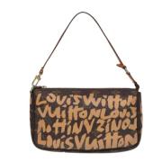 Pre-owned Canvas louis-vuitton-tasker