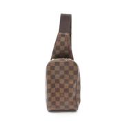 Pre-owned Canvas louis-vuitton-tasker