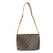 Pre-owned Canvas louis-vuitton-tasker