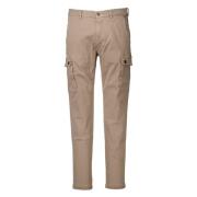 Taupe Jeans Stilfuld Model