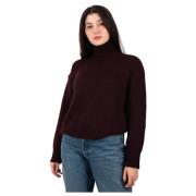 Bordeaux Turtleneck Sweater