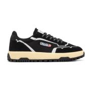 Wildpace Lave Sneakers