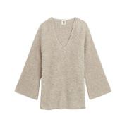 V-neck Knitwear