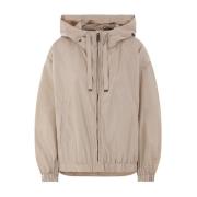 Beige regntæt parka med høj krave