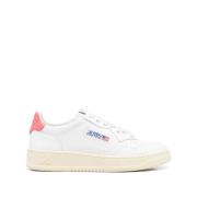 Medalist Low Sneakers