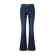 Elegant Flared Jeans