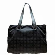 Pre-owned nylon chanel-tasker