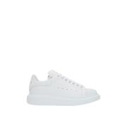 Hvide lavtop sneakers med logo