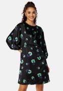 Object Collectors Item Agafia 3/4 Dress Black AOP:Fern green 38