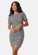 Pieces Pcruka SS Dress Cloud Dancer Stripes:BLACK S