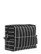 Vilja Pieni Tiiliskivi Cosmetic Bag Toilettaske Black Marimekko Home