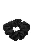 Mulberry Silk Scrunchie Black Accessories Hair Accessories Scrunchies ...