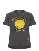 More Smiley Tops T-shirts & Tops Short-sleeved Grey Desigual