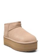 W Classic Ultra Mini Platform Shoes Wintershoes Beige UGG