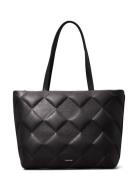 Diamond Quilt Medium Shopper Shopper Taske Black Calvin Klein