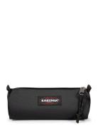 Benchmark Single Taske Black Eastpak