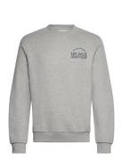 Legacy Court Sweatshirt Tops Sweatshirts & Hoodies Sweatshirts Grey Le...