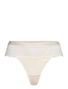 Thong G-streng Undertøj Cream Calvin Klein