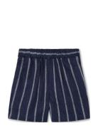 Vira Shorts Bottoms Shorts Navy Fliink