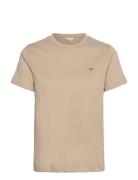 Reg Shield Ss T-Shirt Tops T-shirts & Tops Short-sleeved Beige GANT