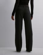 Only - Sort - Onlastrid Lw Pin Straight Pant Tlr