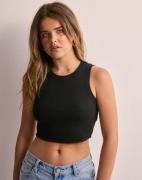 Only - Sort - Onlvilma S/L Cropped Tank Top Jrs N