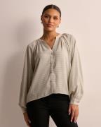 JDY - Grå - Jdyjulia L/S Loose Shirt Wvn