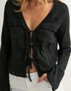 Nelly - Sort - Lace Insert Blouse