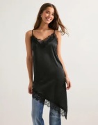 Pieces - Sort - Pcnomi Strap Satin Lace Dress Wvn D