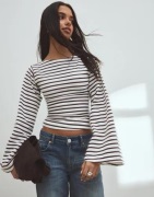 Nelly - Ternet/Stribet - Stripe Wide Sleeve Top