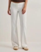 Nelly - Hvid - No Waist Flare Suit Pants