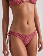BECKSÖNDERGAARD - Rød - Asflora Bibi Bikini Briefs