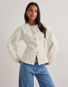 Nelly - Hvid - Shaped Textured Jacket